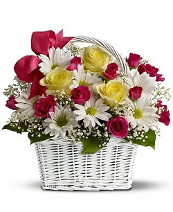 rose-basket-arrangement-basket-of-flowersflower basket-flower arrangement-mothers day-pink flowers-rose-chrysanthemum bouquet-flowers-the little flower shop-florist-london-flower-shop