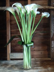 CALLA-LILIES-FLOWER-ARRANGEMENT-FLORAL-DISPLAY-THE-LITTLE-FLOWERSHOP-florist-london-tony-robbins-events-corporate-florist